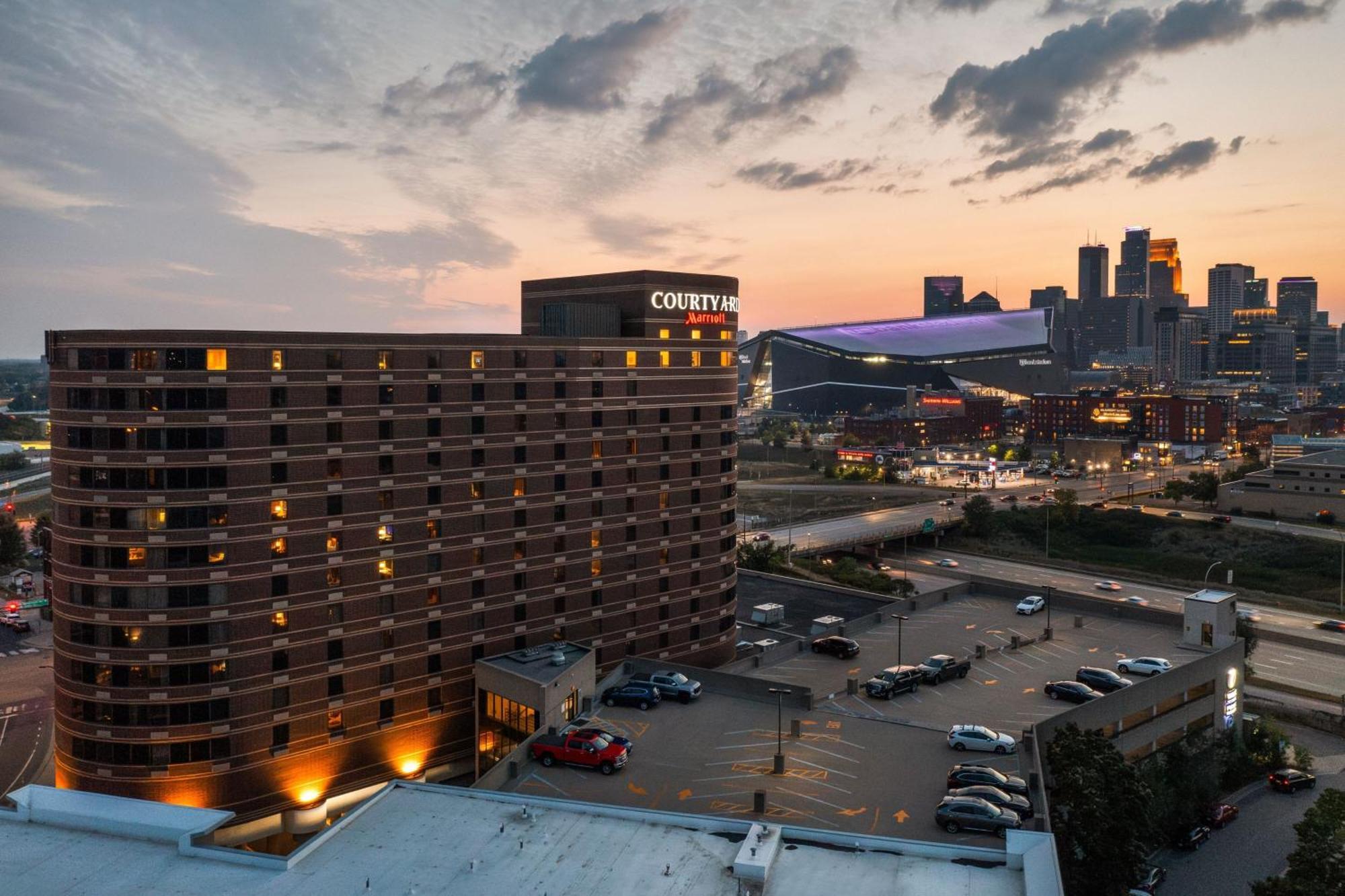 Courtyard By Marriott Minneapolis Downtown Eksteriør bilde